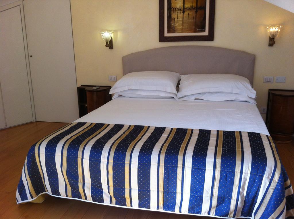 Ariberto21 Hotel Милано Екстериор снимка